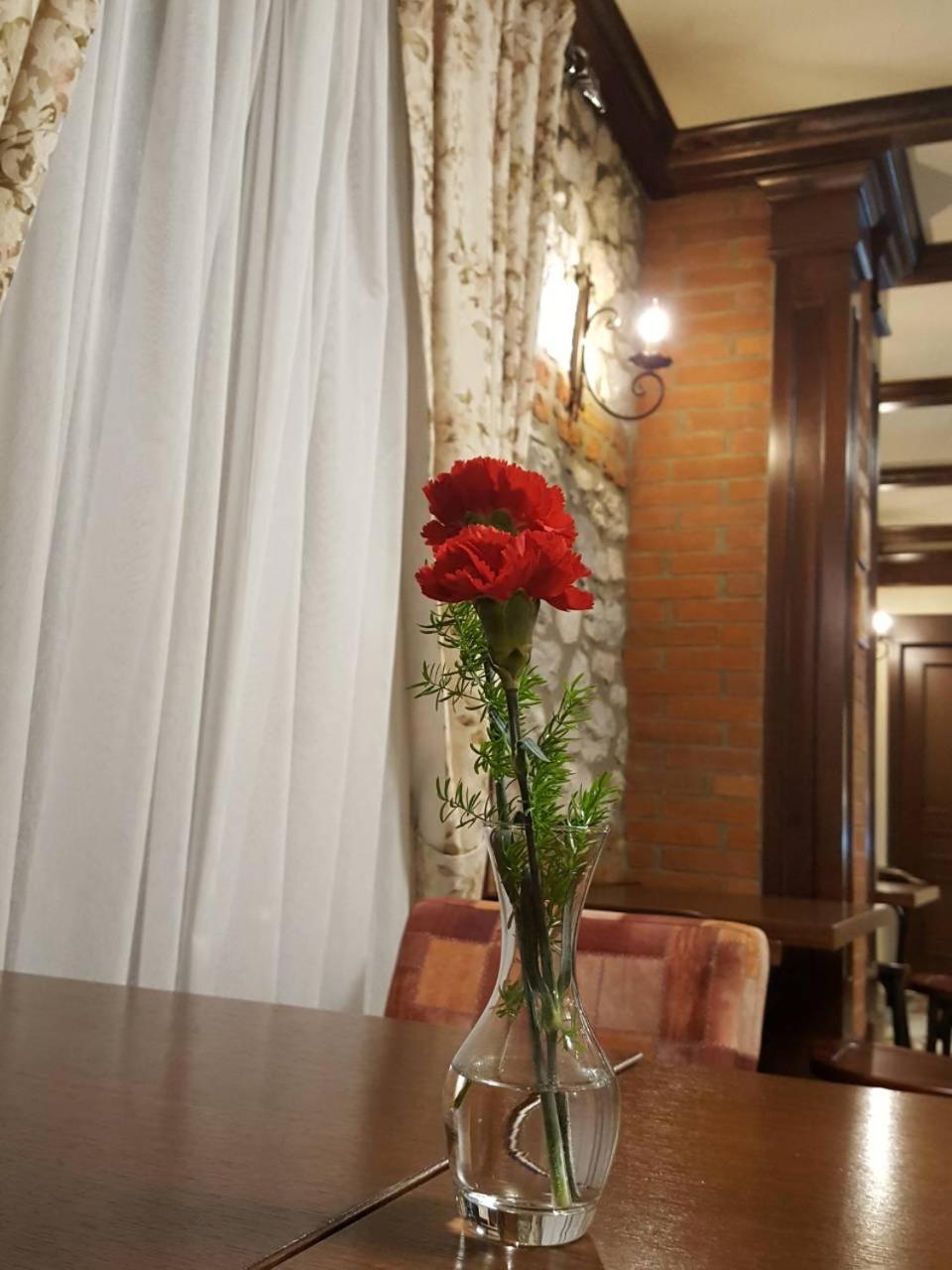 Vila Dante Boutique Hotel Tushemisht Eksteriør billede